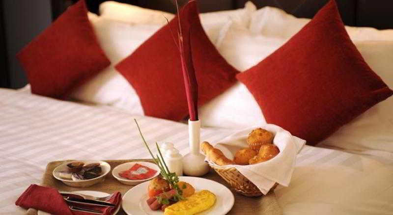 The Eclipse Boutique Suites Abu Dhabi Bagian luar foto
