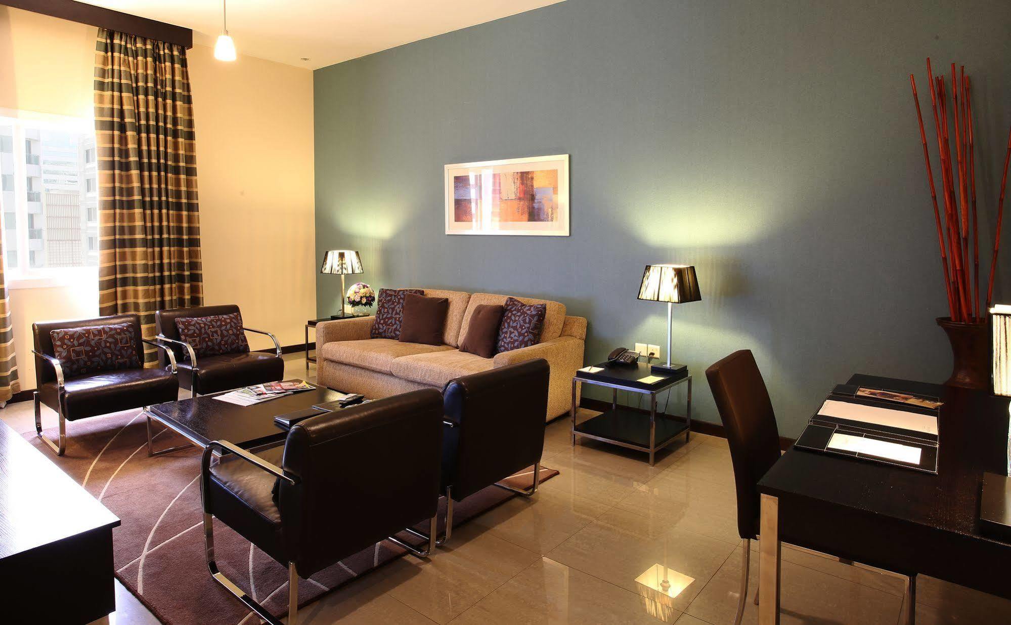 The Eclipse Boutique Suites Abu Dhabi Bagian luar foto