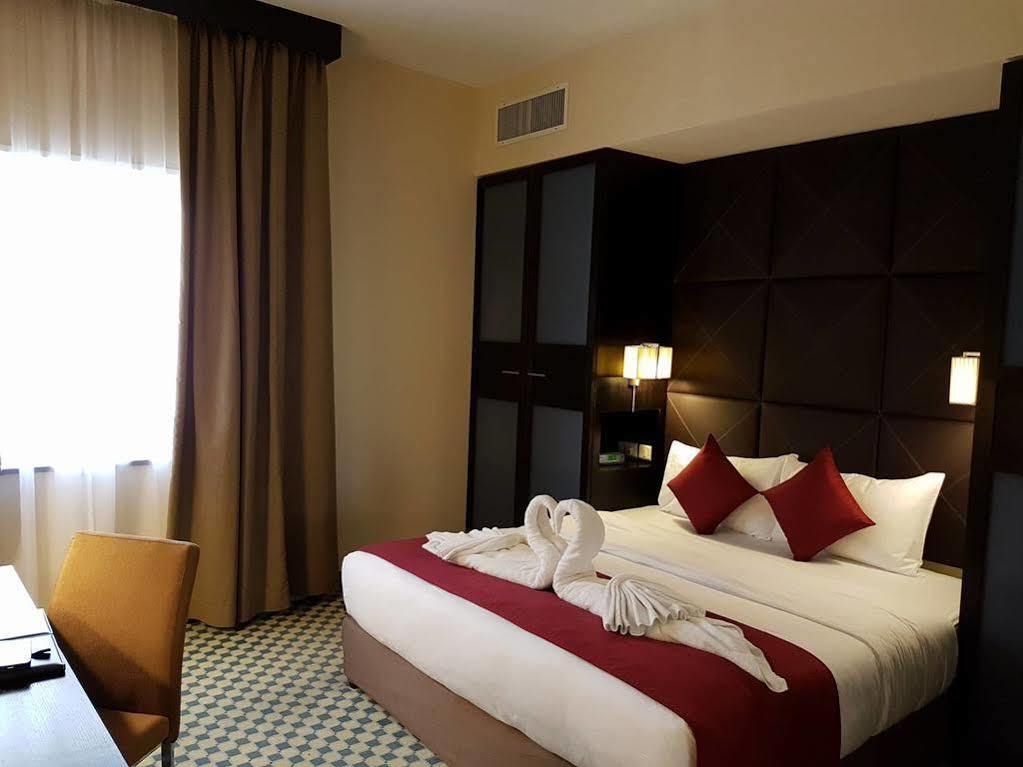 The Eclipse Boutique Suites Abu Dhabi Bagian luar foto