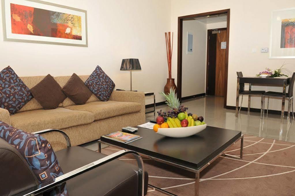 The Eclipse Boutique Suites Abu Dhabi Bagian luar foto
