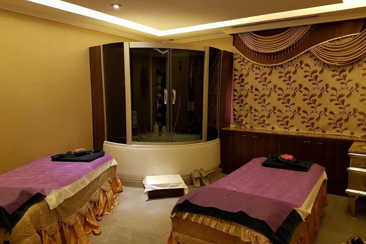 The Eclipse Boutique Suites Abu Dhabi Bagian luar foto