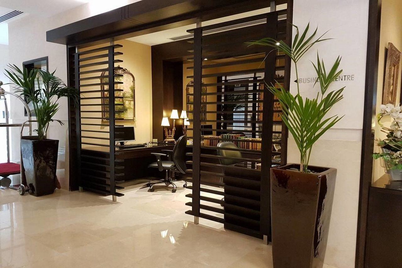 The Eclipse Boutique Suites Abu Dhabi Bagian luar foto